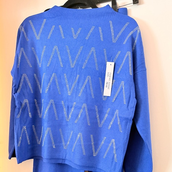 Beautiful Blue Knit Pantsuit with Rhinestones - Picture 1 of 2